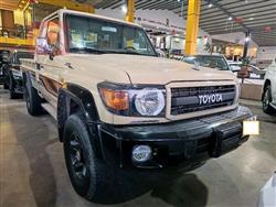 Toyota Land Cruiser Pickup